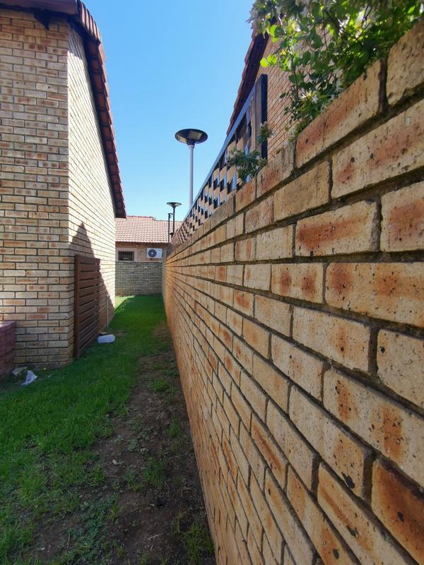 2 Bedroom Property for Sale in Sasolburg Ext 11 Free State